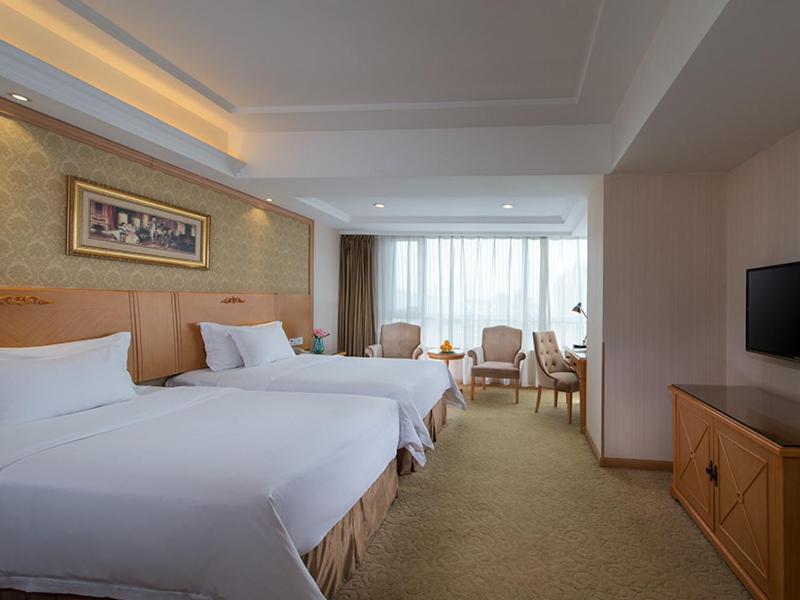 Vienna International Hotel Shenyang Railway Station Ngoại thất bức ảnh
