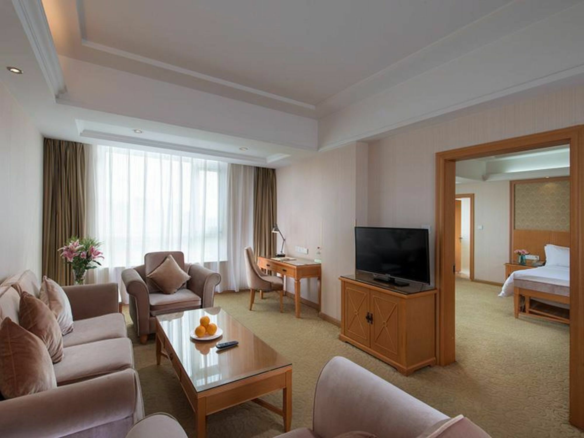 Vienna International Hotel Shenyang Railway Station Ngoại thất bức ảnh