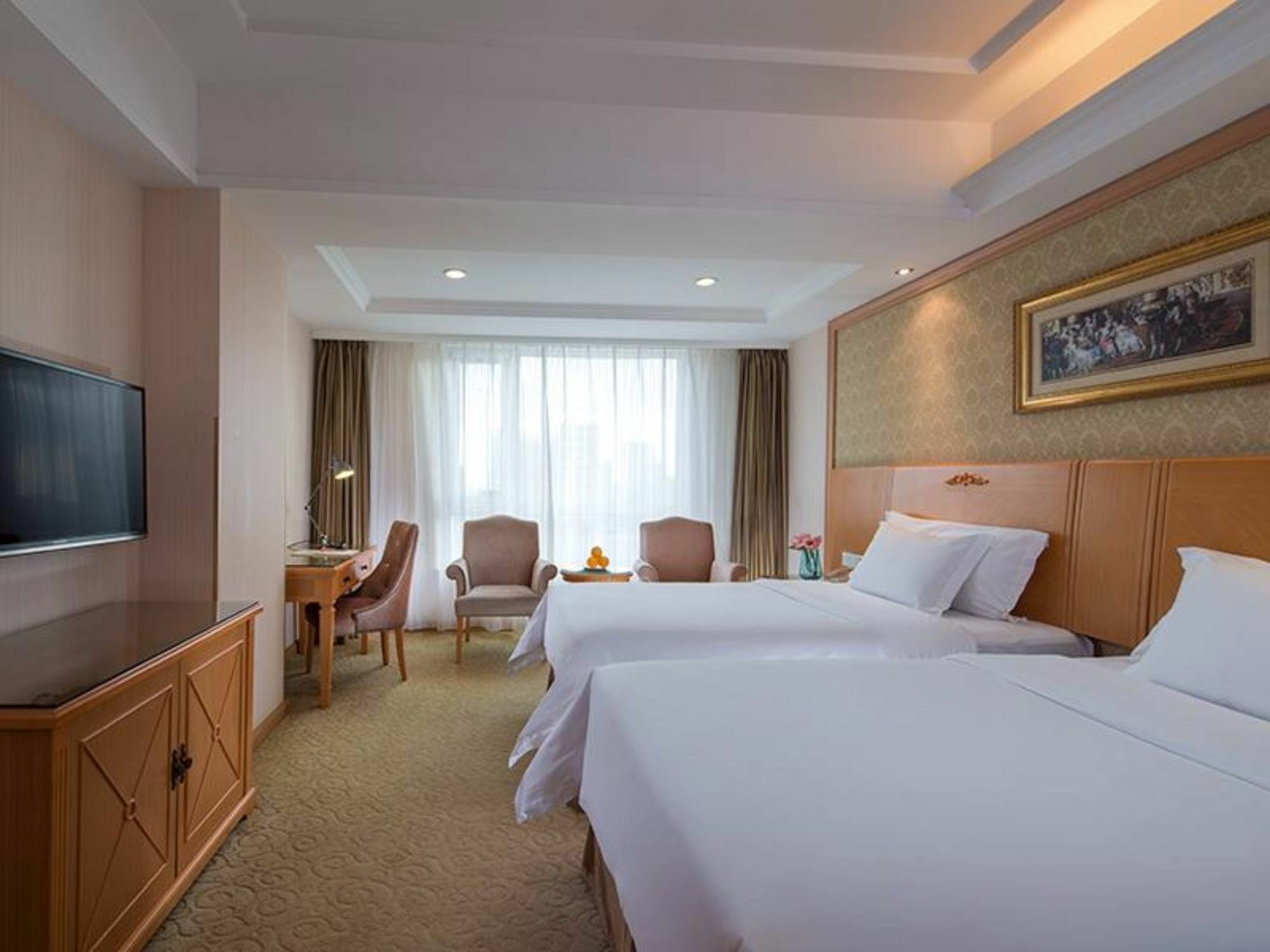 Vienna International Hotel Shenyang Railway Station Ngoại thất bức ảnh