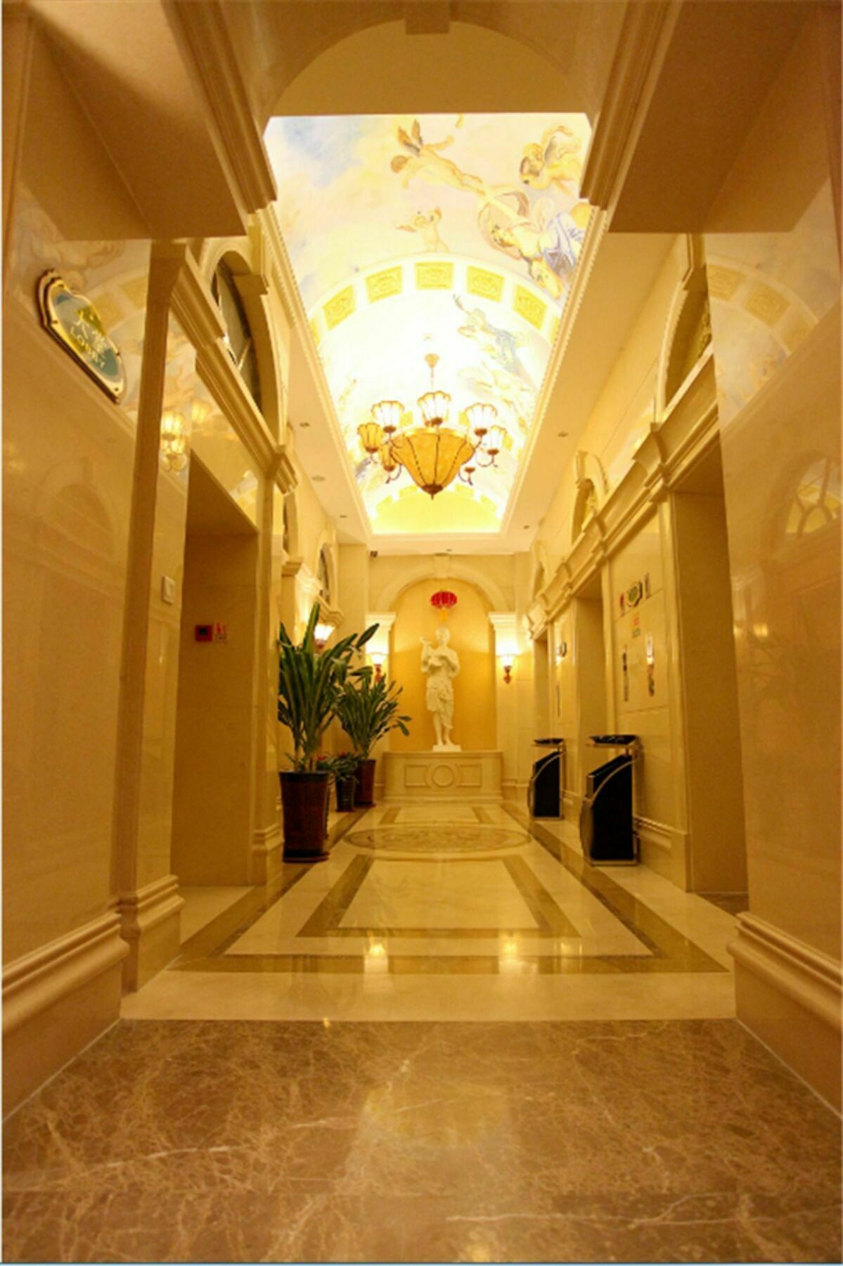 Vienna International Hotel Shenyang Railway Station Ngoại thất bức ảnh